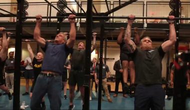 Πιτ Χέγκσεθ και Ρόμπερτ Κένεντι Τζούνιορ διαγωνίστηκαν για το ποιος θα κάνει 100 έλξεις και 50 push ups σε 5 λεπτά