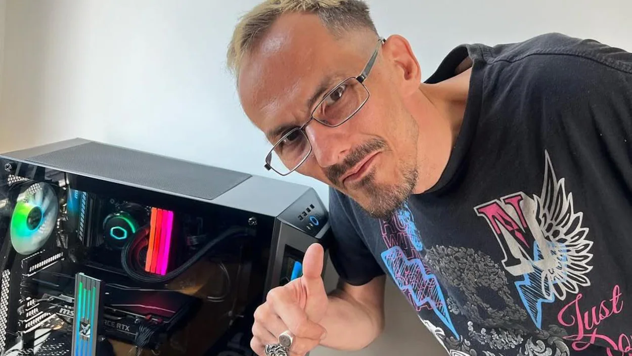 Γαλλία: 46χρονος streamer πέθανε κατά τη διάρκεια ζωντανής μετάδοσης – Δημοσίευε βίντεο που τον κακοποιούσαν