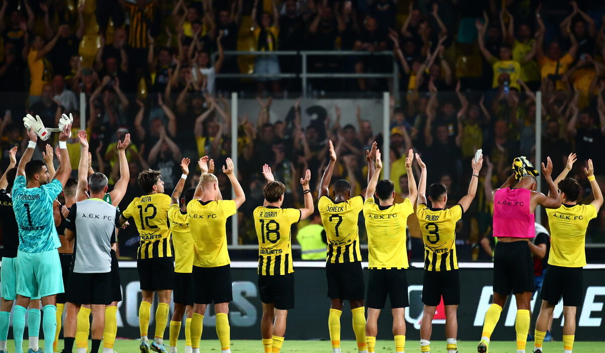 Super League: Ιστορική επίδοση για την ΑΕΚ