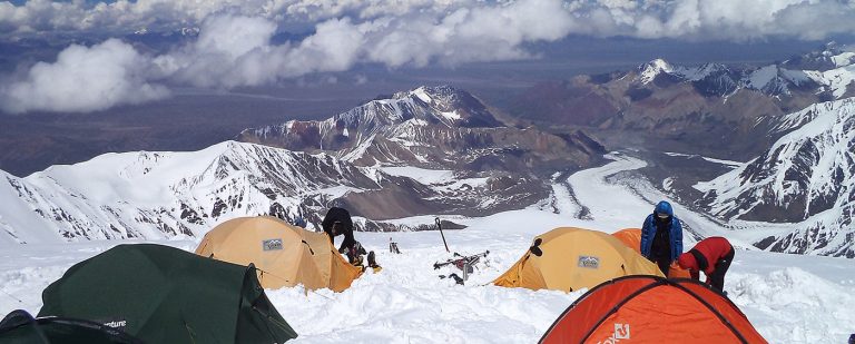 Τραγωδία στο Κιργιστάν: Η σορός Ιταλού ορειβάτη δεν έχει ανασυρθεί από σπηλιά εδώ και 9 μέρες – Ποιος ο λόγος