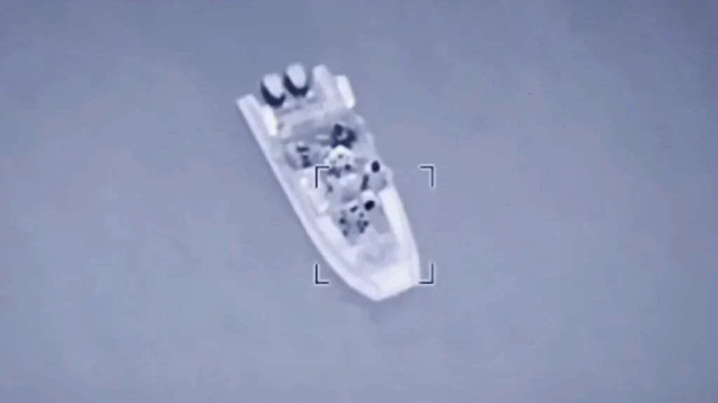 Βίντεο: Ουκρανοί ανατινάζουν ρωσικό ταχύπλοο στην Μαύρη Θάλασσα