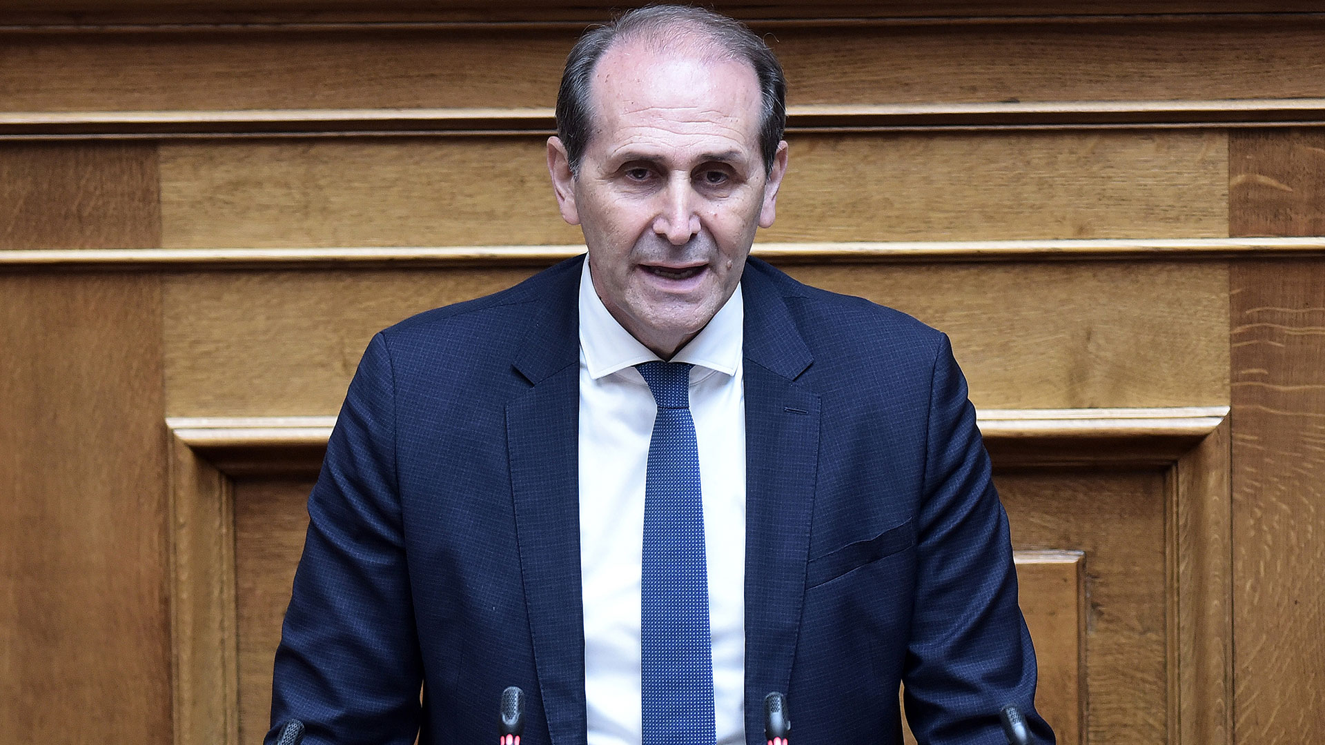 Απόστολος Βεσυρόπουλος: Για μια ώρα γιατρός και διασώστες προσπαθούσαν να τον κρατήσουν στη ζωή