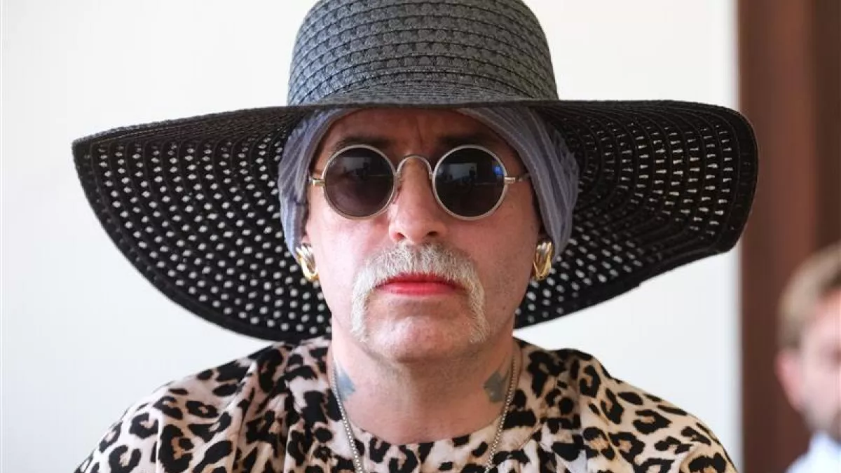 Νεοναζί στην Γερμανία που καταδικάστηκε σε φυλάκιση δήλωσε τρανς για να πάει σε γυναικείες φυλακές!