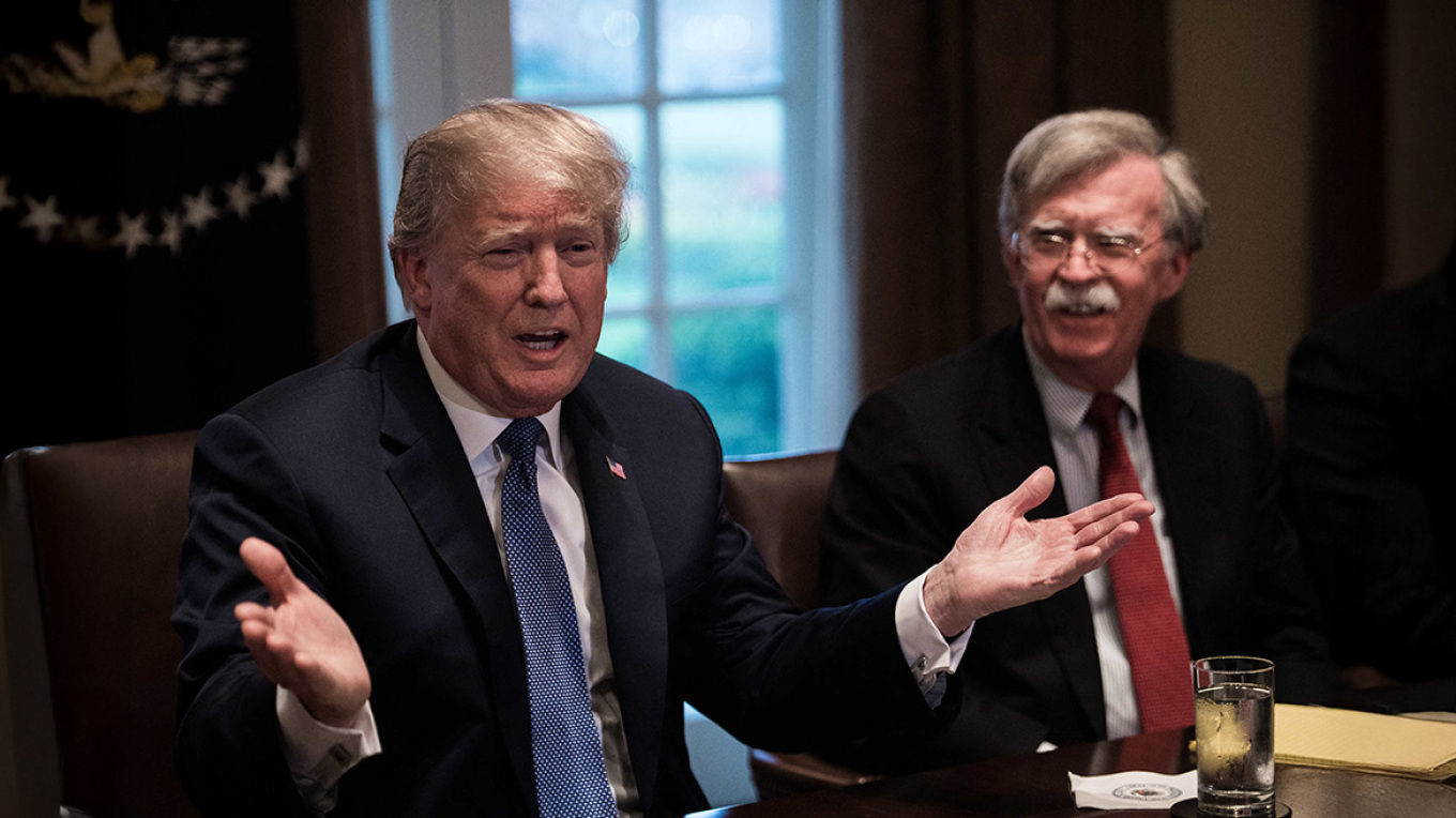 Ντόναλντ Τραμπ για τον πρώην σύμβουλό του: «Ο Τζον Μπόλτον είναι ρεμάλι – Πραγματικά ένας αλητήριος»