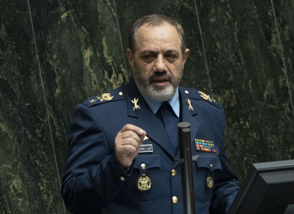 Υπουργός Άμυνας Ιράν: «Δεν χρησιμοποιήσαμε τα προηγμένα όπλα μας στη σύγκρουση με το Ισραήλ»