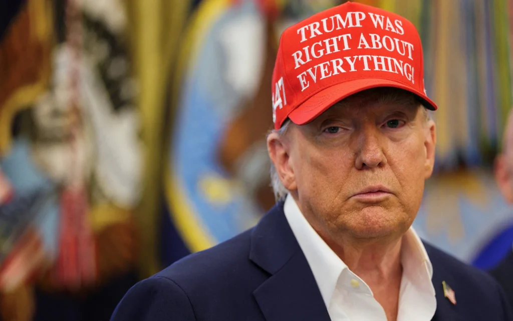 Ντόναλντ Τραμπ για Ρωσία και Ουκρανία: «Μπορεί και να τους αφήσω να λύσουν τις διαφορές τους πολεμώντας»