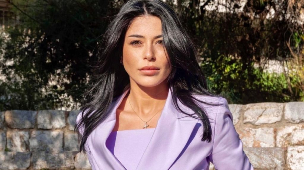 Σφοδρή επίθεση Α.Λατινοπούλου κατά Μητσοτάκη για τον βιασμό 14χρονης με νοητική στέρηση από Παλαιστίνιο