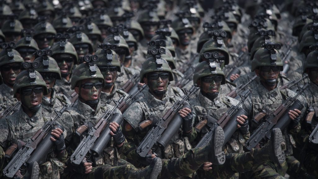 Ευθεία προειδοποίηση της Βόρειας Κορέας: Κίνδυνος για «ολική ανάφλεξη» μετά τα πυρά Νοτιοκορεατών στα σύνορα