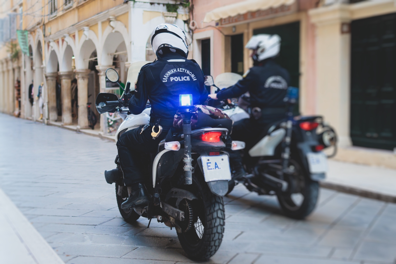 Συνελήφθησαν οι δύο από τους τρεις ανήλικους που χτύπησαν άγρια 16χρονο στην Καλαμαριά