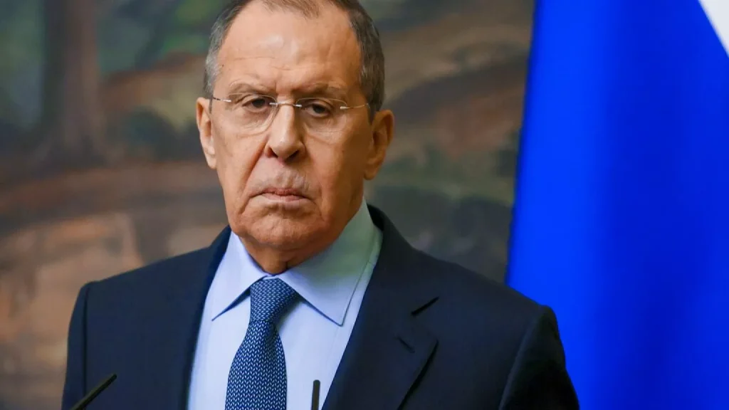 Σ.Λαβρόφ: «Η Δύση δεν θέλει ειρήνευση στην Ουκρανία»