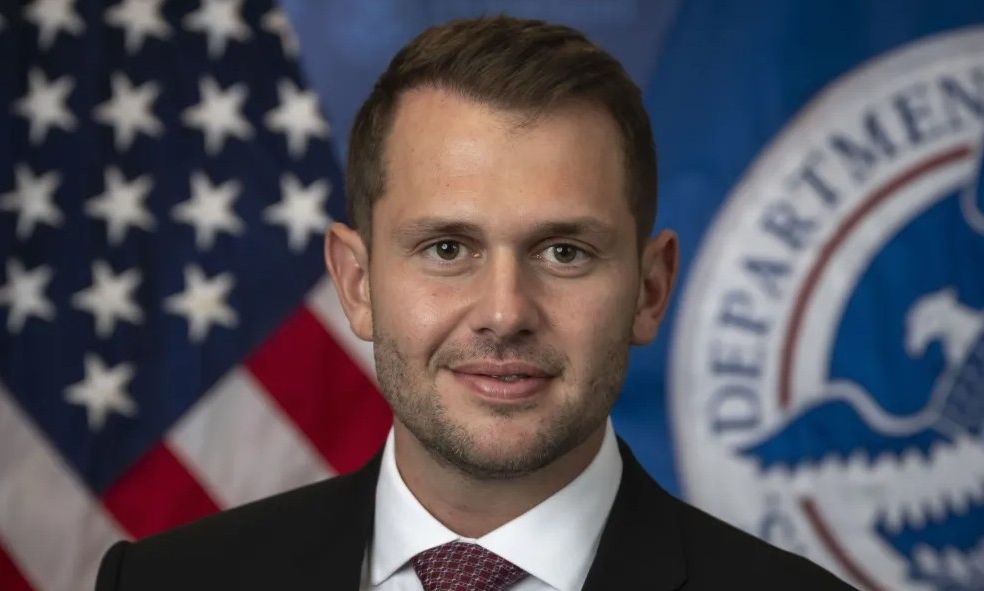 Α.Κουρκουμέλης: Ο γάμος του στη Κεφαλονιά μία μέρα πριν γίνει βοηθός υφυπουργού Εσωτερικής Ασφάλειας των ΗΠΑ (φωτο)