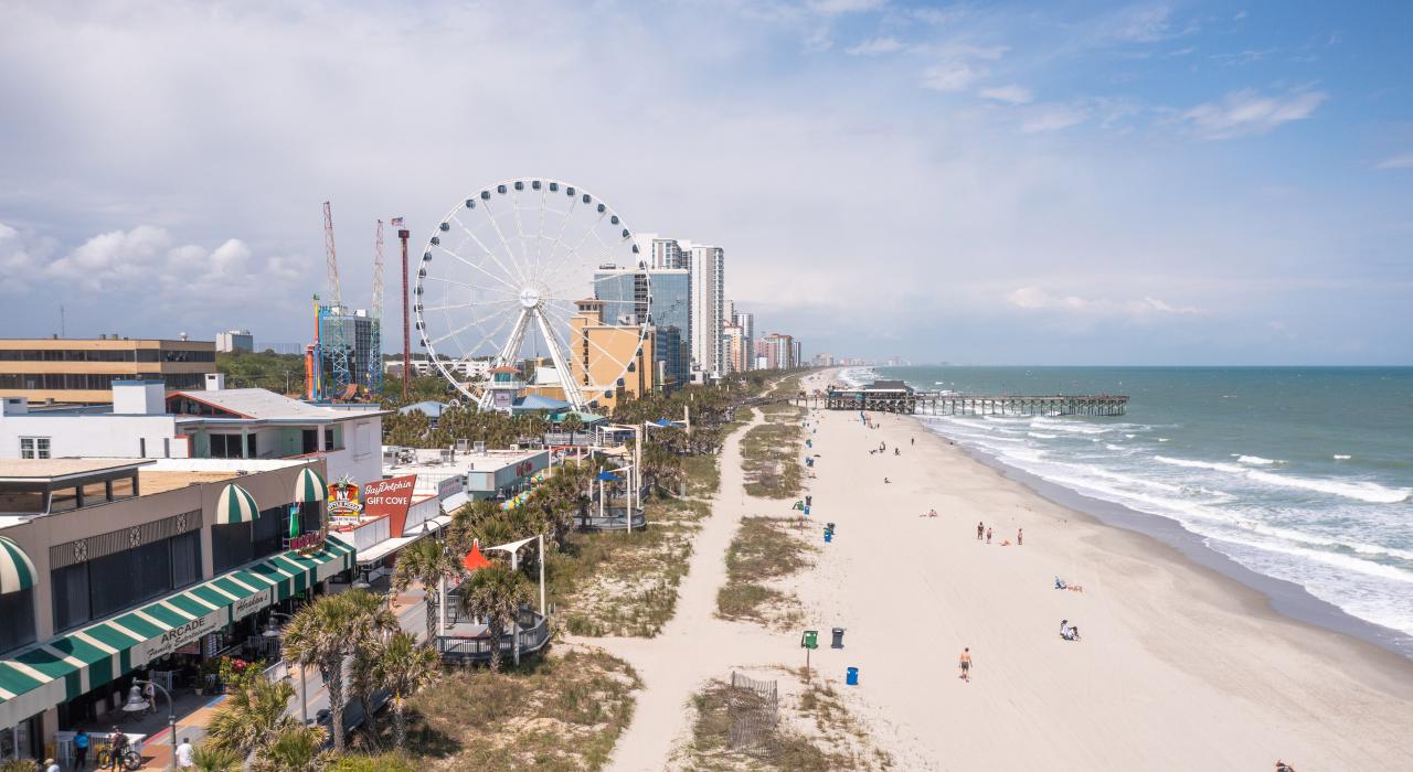 Νότια Καρολίνα: Συνέλαβαν γυναίκα που φορούσε προκλητικό μαγιό  στην παραλία μετά από καταγγελία!