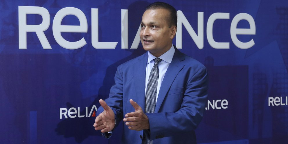 Η Εθνική Υπηρεσία Ερευνών της Ινδίας διώκει ποινικά για απάτη τον αδερφό του πλουσιότερου ανθρώπου της χώρας