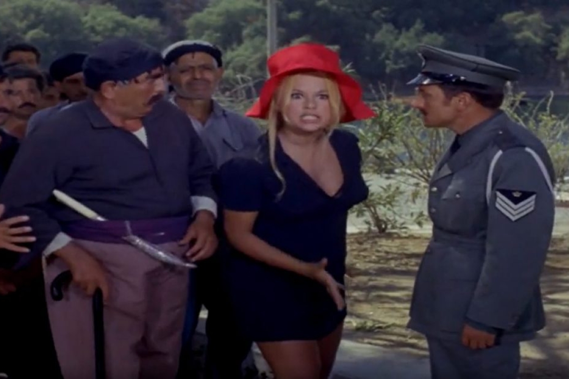 Finos Film για Παγκόσμια Ημέρα Συμφιλίωσης: «Αν τα βρήκαν οι Βροντάκηδες με τους Φουρτουνάκηδες τότε όλα γίνονται»