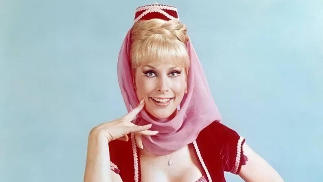 Μ.Έντεν: Δείτε πώς είναι σήμερα η πρωταγωνίστρια της σειράς «Η Τζίνι και το τζίνι» (φωτο)