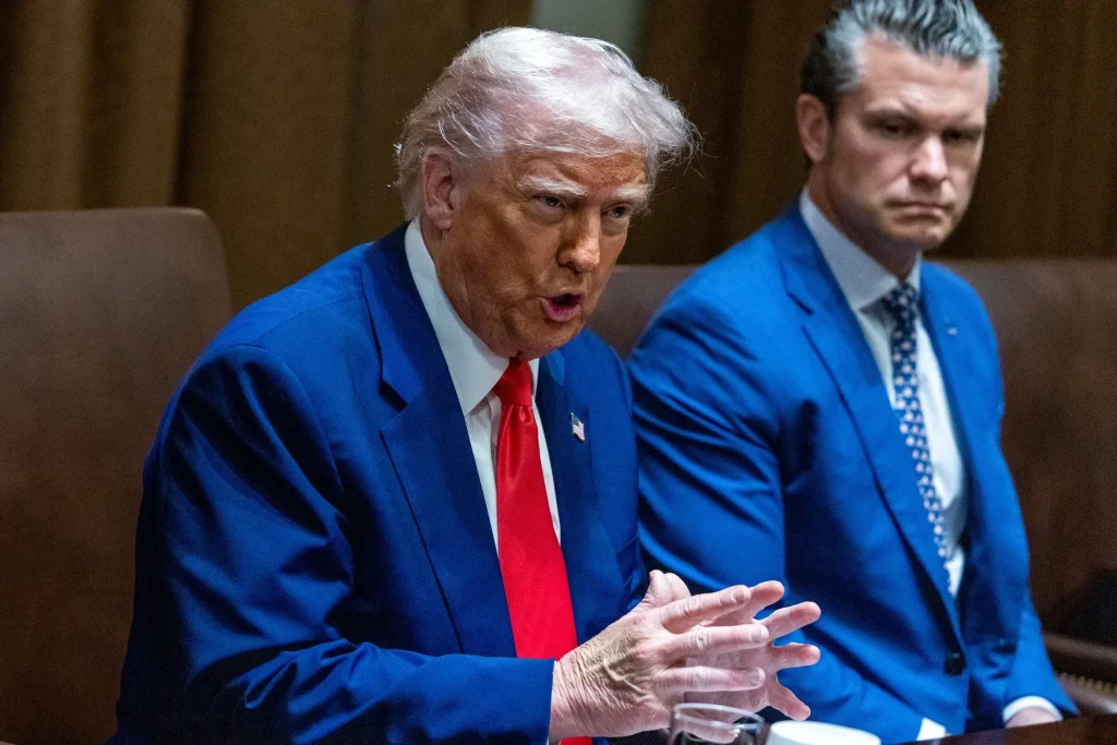 Ντ.Τραμπ: Αλλάζει το όνομα του  υπουργείου Άμυνας σε υπουργείο Πολέμου