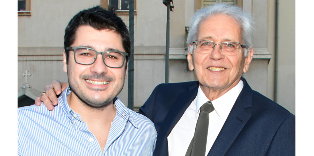 Λ.Κωνσταντάρας: Η άγνωστη φωτογραφία που δημοσίευσε με τον πατέρα του στον στρατό – Τι αποκάλυψε