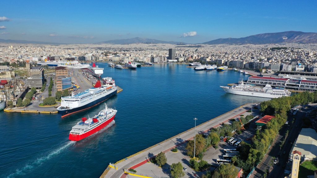 Πειραιάς: Νεκρός 56χρονος οδηγός ταξί – Βρέθηκε χωρίς τις αισθήσεις του στο κάθισμα του οδηγού