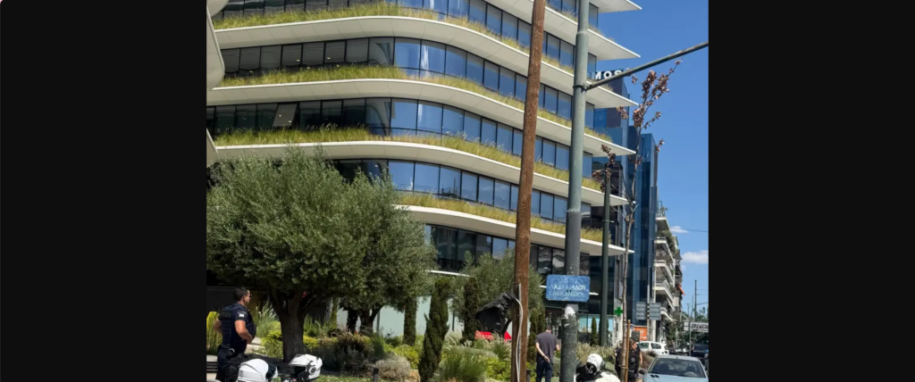 Εκκενώθηκε εμπορικό κέντρο επί της Κηφισίας (φωτο)