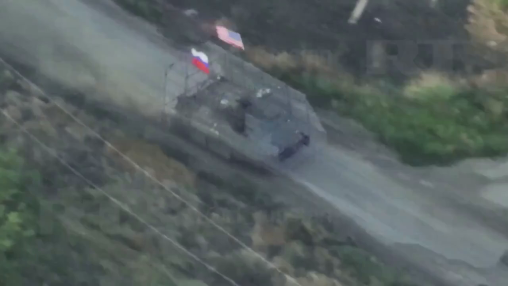 Ρώσοι για την αμερικανική σημαία σε αιχμαλωτισμένο Μ113: «Κάναμε πλάκα στους Ουκρανούς» (βίντεο)