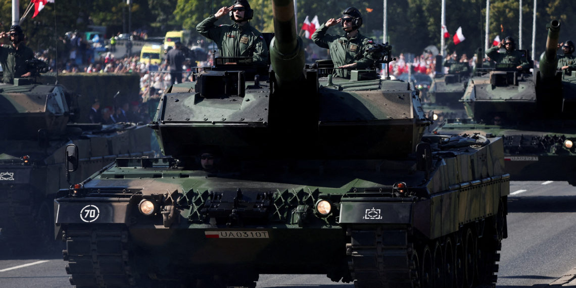 Στο 4,8% του ΑΕΠ θα φτάσουν οι αμυντικές δαπάνες της Πολωνίας για το 2026