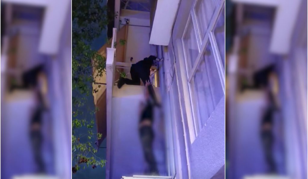 Καμίνια: Συνελήφθη η 19χρονη αδερφή του 5χρονου που βρέθηκε μόνος του στο μπαλκόνι του σπιτιού τους