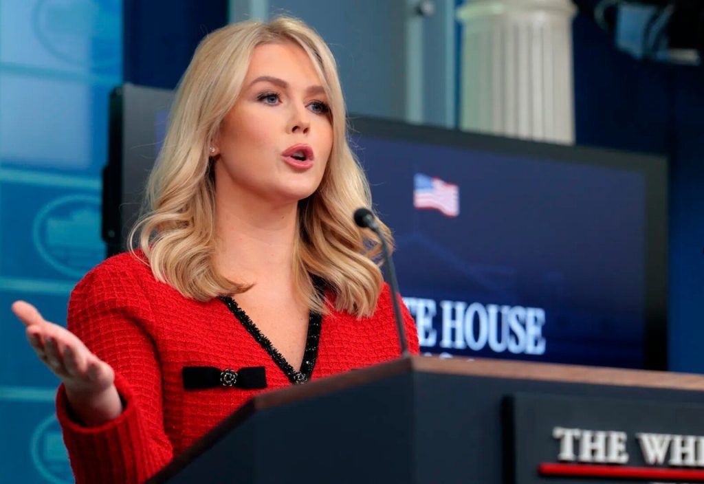 Ν.Τραμπ: «Δεν χάρηκε αλλά και δεν αιφνιδιάστηκε» από τη νυχτερινή ρωσική επίθεση στο Κίεβο