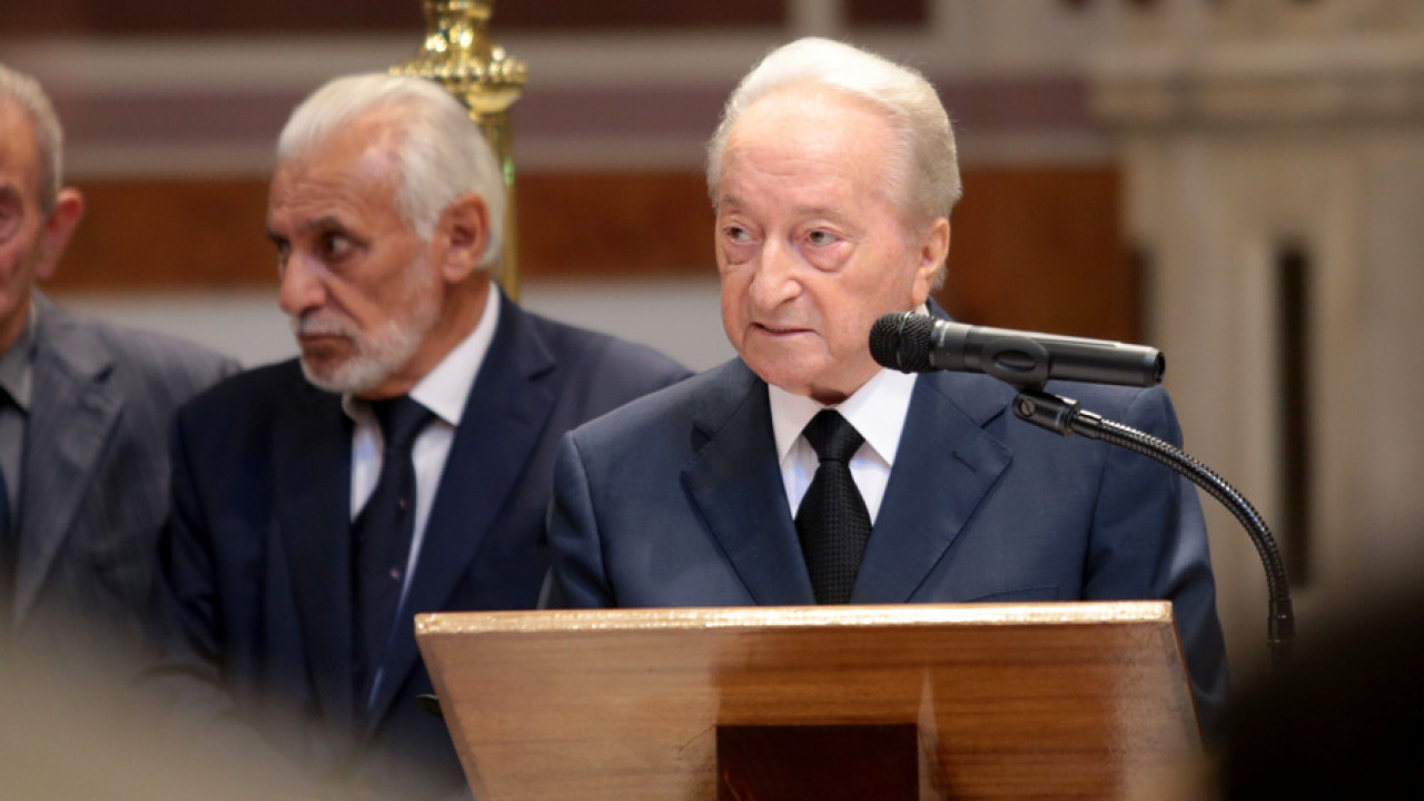 Κ.Πυλαρινός: Αυτή την ώρα το τελευταίο «αντίο» στον πρώην βουλευτή της ΝΔ (φωτο)