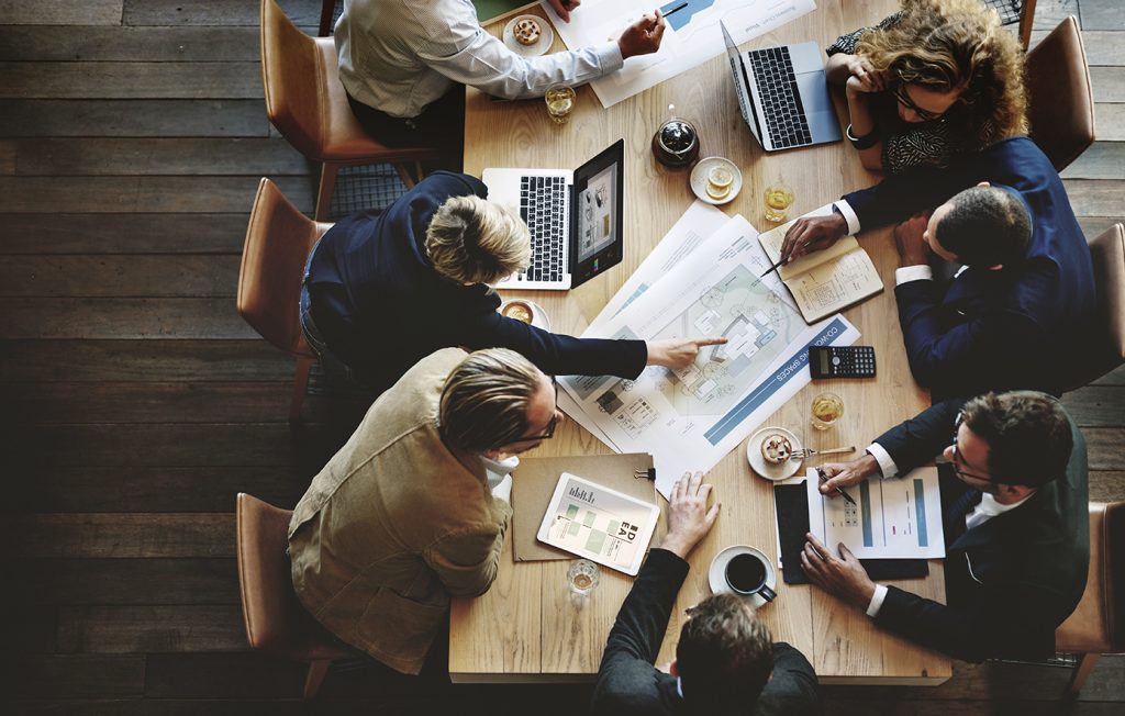 Όλα όσα πρέπει να γνωρίζετε για το νέο εργασιακό νομοσχέδιο – Τι ισχύει με το 13ωρο και τις προσλήψεις εξπρές