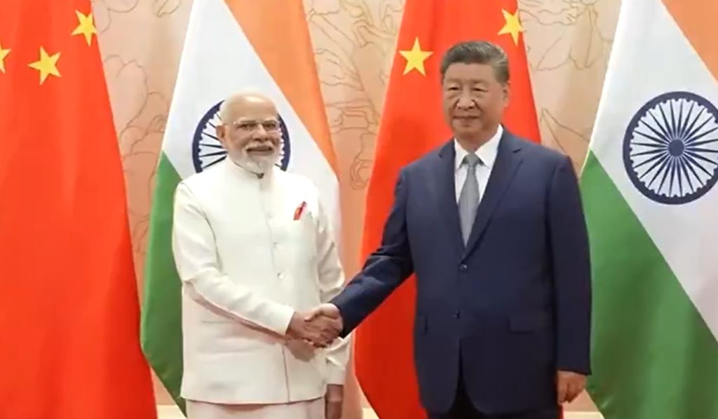Η συνάντηση Ν.Μόντι-Σι Ζιπίνγκ: «Σωστή επιλογή για τον δράκο και τον ελέφαντα να έρθουν μαζί» – Δημιουργούν μέτωπο