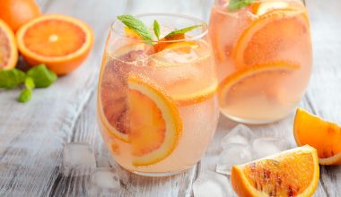 «Κοκτέιλ κορτιζόλης»: Το viral ρόφημα στο TikTok που «υπόσχεται» ευεξία  (βίντεο)