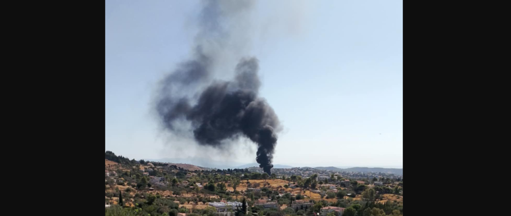 Έσβησε η πυρκαγιά στο μουσικό σχολείο της Παλλήνης! (βίντεο, φωτό) (upd2)