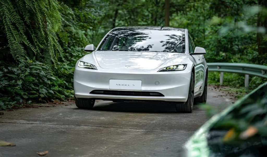 H Tesla ρίχνει τις τιμές Model 3 Long Range στην Κίνα