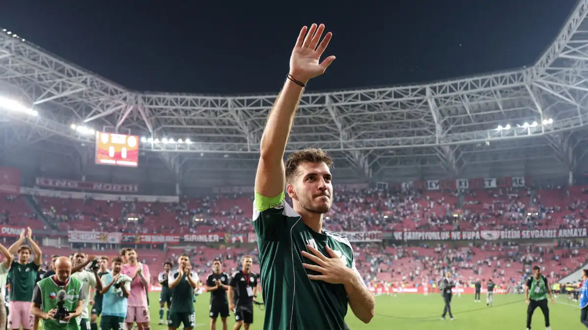 Φώτης Ιωαννίδης: Το αντίο του Έλληνα φορ στον Παναθηναϊκό – «Έζησα στιγμές που θα τις έχω για πάντα μαζί μου» (φωτο)