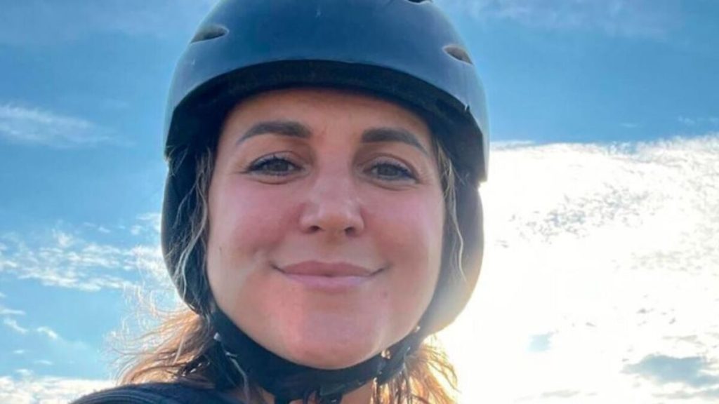 Τραγικός θάνατος για 45χρονη στη Ρωσία: Γλίστρησε και έπεσε από τα 88 μέτρα ενώ έβγαζε selfie (βίντεο)