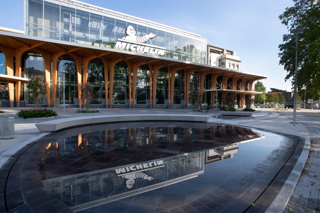 Γαλλία: Κλείνει το εργοστάσιο της Μichelin στη Βαν μετά από 62 χρόνια (βίντεο)