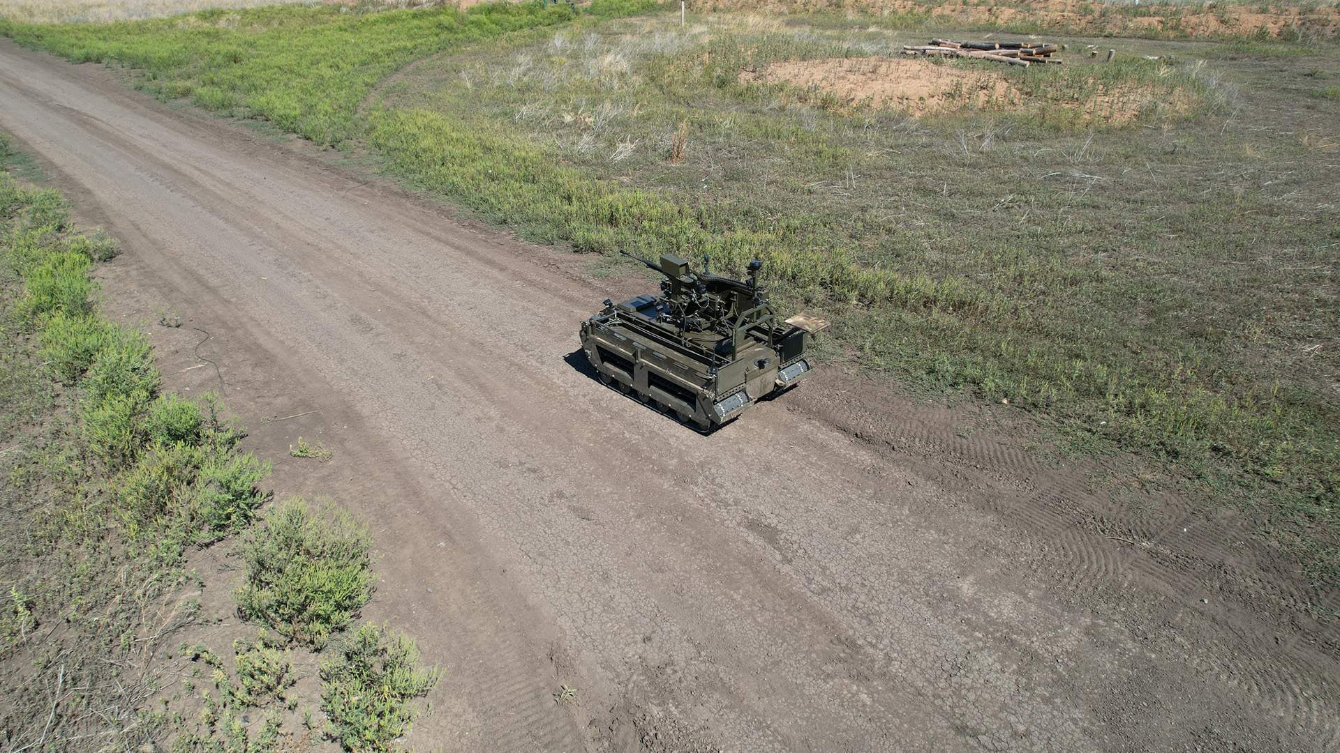 Βίντεο: Ρωσικό ρομποτικό όχημα επιστρέφει στην μονάδα του μετά από 3 πλήγματα!