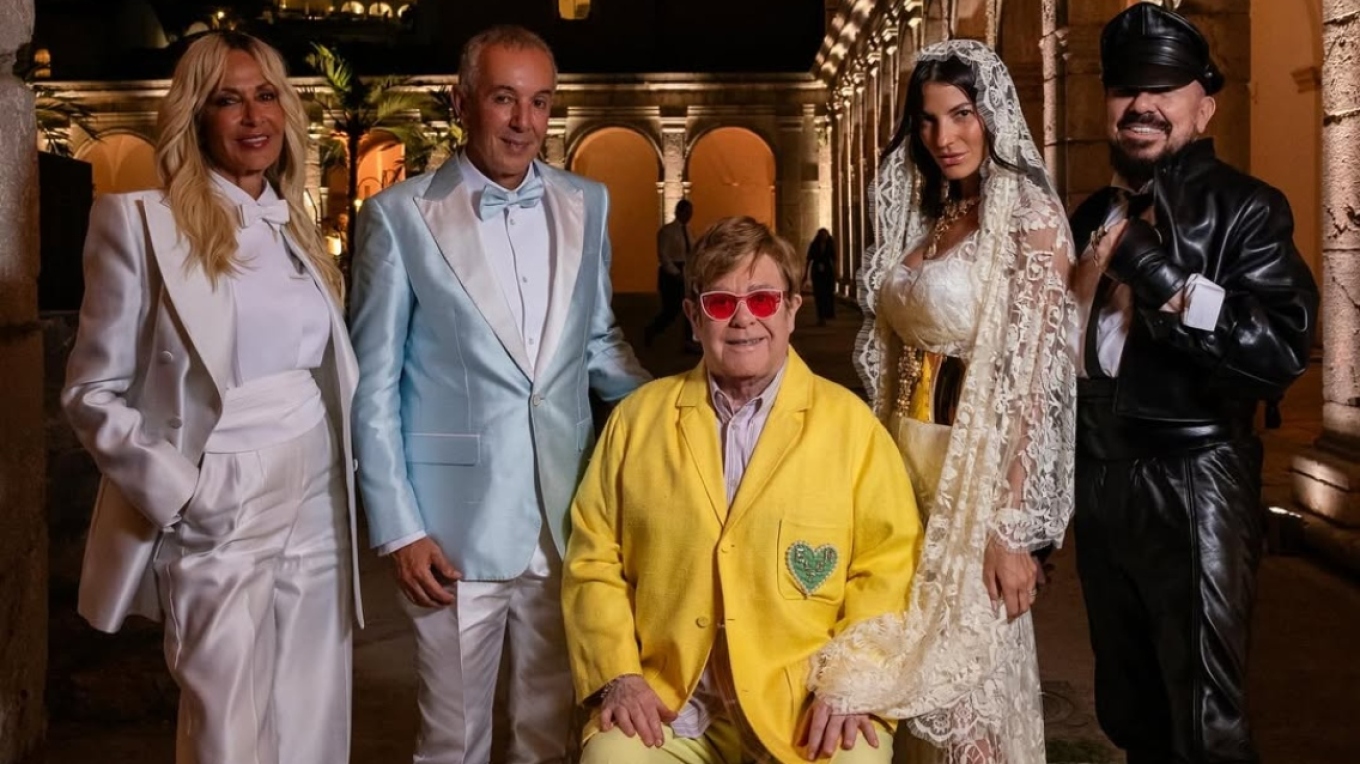 Η Άννα Βίσση συνάντησε τον Έλτον Τζον – «Έζησα τρεις μαγικές μέρες και νύχτες» (φωτο)