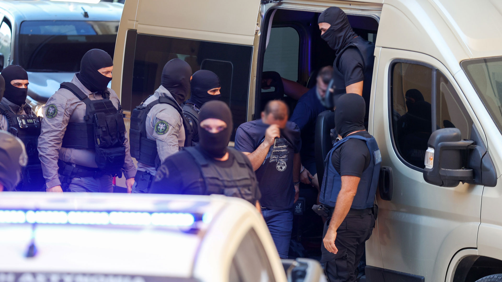 Η οργάνωση εκβίαζε με βίντεο Αρχιμανδρίτη Μονής