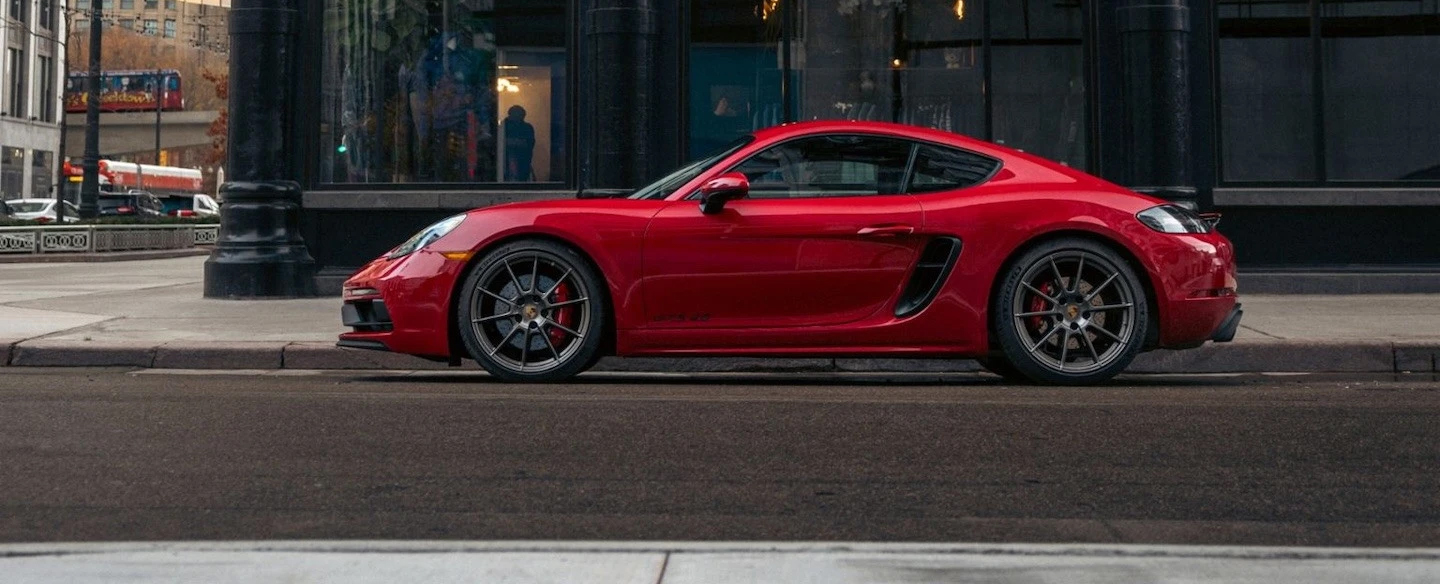 H Porsche κλείνει το κεφάλαιο των Boxster και Cayman