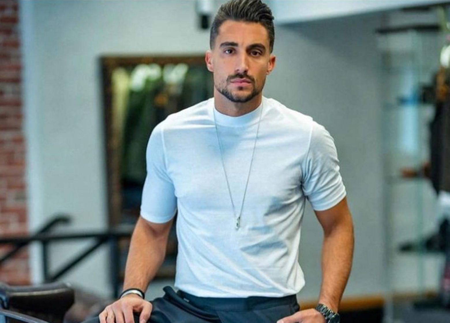 Η νέα ανάρτηση του Σάκη Κατσούλη για την βαρηκοΐα: «Δεν υπάρχει σαφής αιτία ούτε συγκεκριμένη θεραπεία» (φωτο)