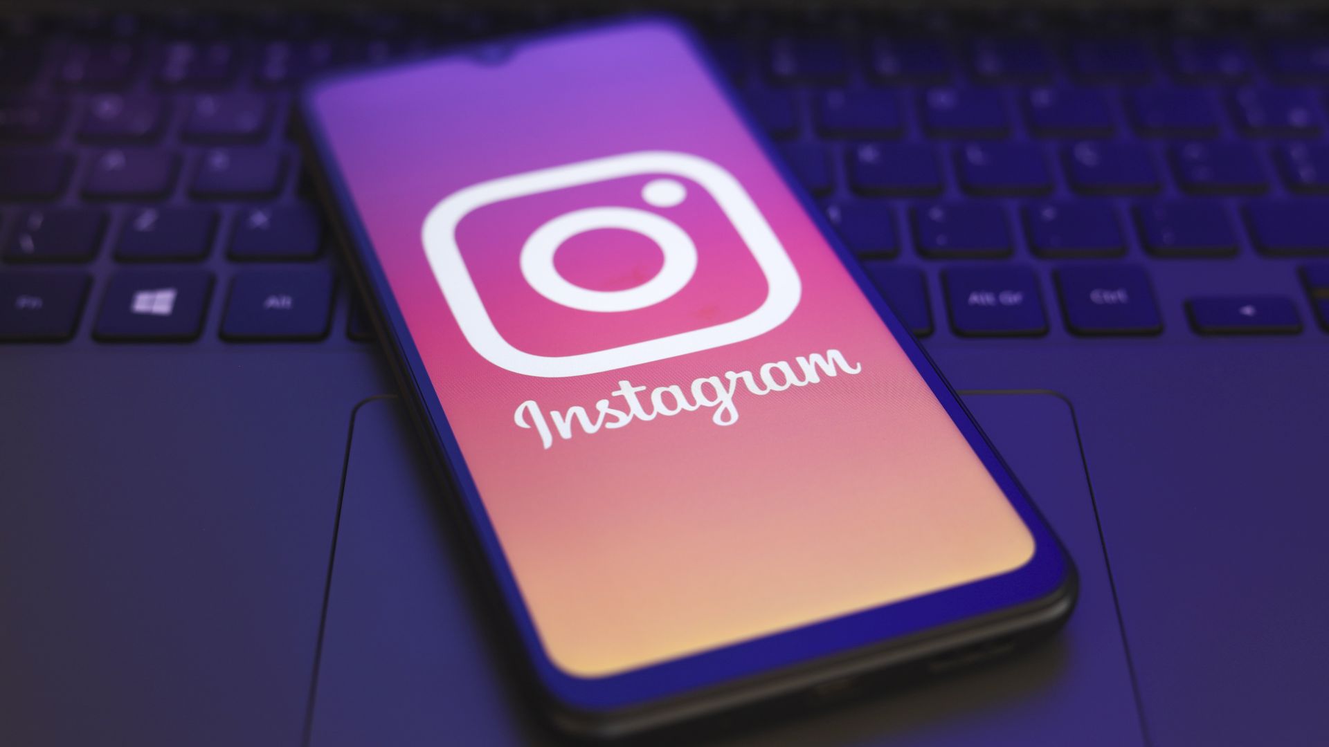 Instagram: Παρουσίασε ειδική εφαρμογή για iPad – Πώς λειτουργεί (βίντεο)
