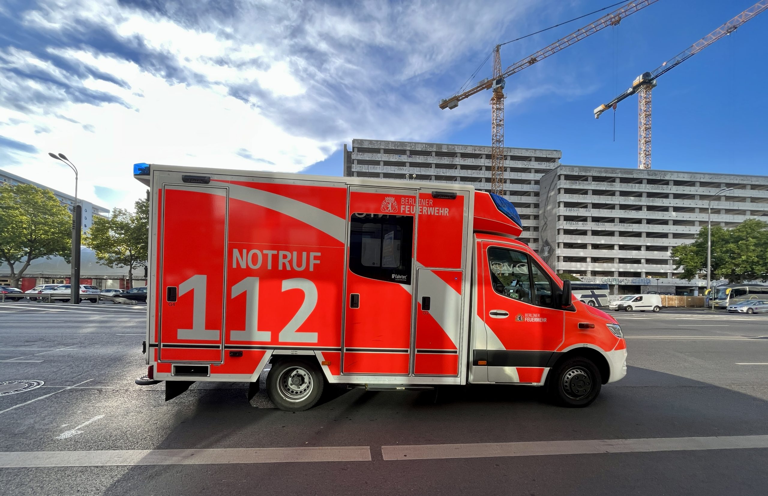 Βερολίνο: Αυτοκίνητο έπεσε σε πλήθος – Αρκετά παιδιά τραυματίστηκαν (upd)