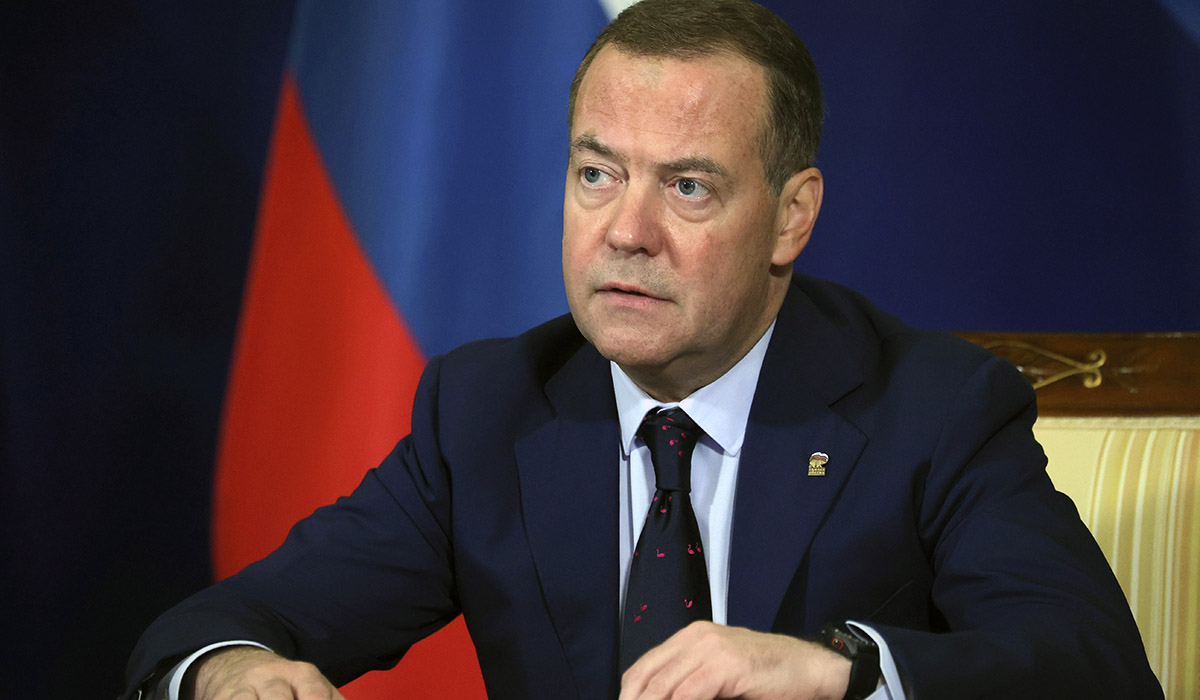 Ν.Μεντβέντεφ: «Η Ρωσία μπορεί να προχωρήσει σε κατάληψη περισσότερων εδαφών της Ουκρανίας»