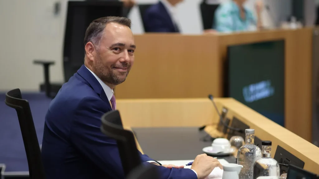 ΥΠΕΞ Βελγίου: «Η κατάσχεση παγωμένων περιουσιακών στοιχείων της Ρωσίας θα προκαλούσε ένα τρομερό συστημικό σοκ»