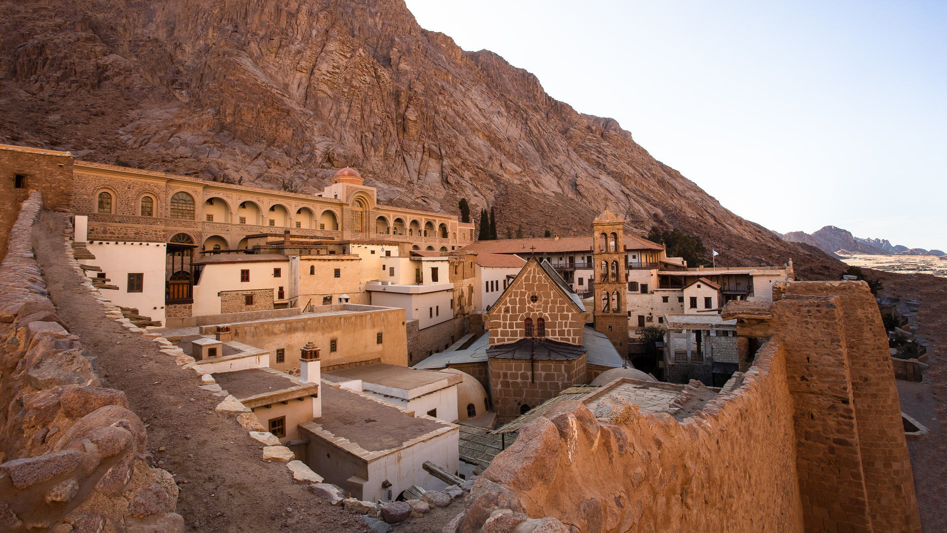 Μονή Σινά: Το Πατριαρχείο Ιεροσολύμων αμφισβητεί την επιστολή αποχώρησης του Αρχιεπισκόπου Δαμιανού