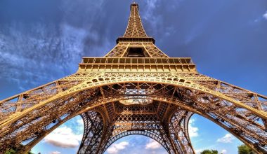 Πύργος του Άιφελ: Κι όμως είναι παράνομο να τον φωτογραφίζεις την νύχτα αλλά επιτρέπεται την μέρα