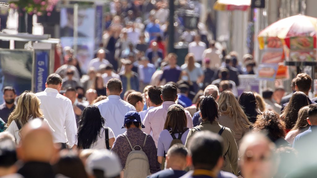 Έλον Μασκ: «Η λευκή φυλή μειώνεται ραγδαία – Είναι πλέον μειοψηφία»