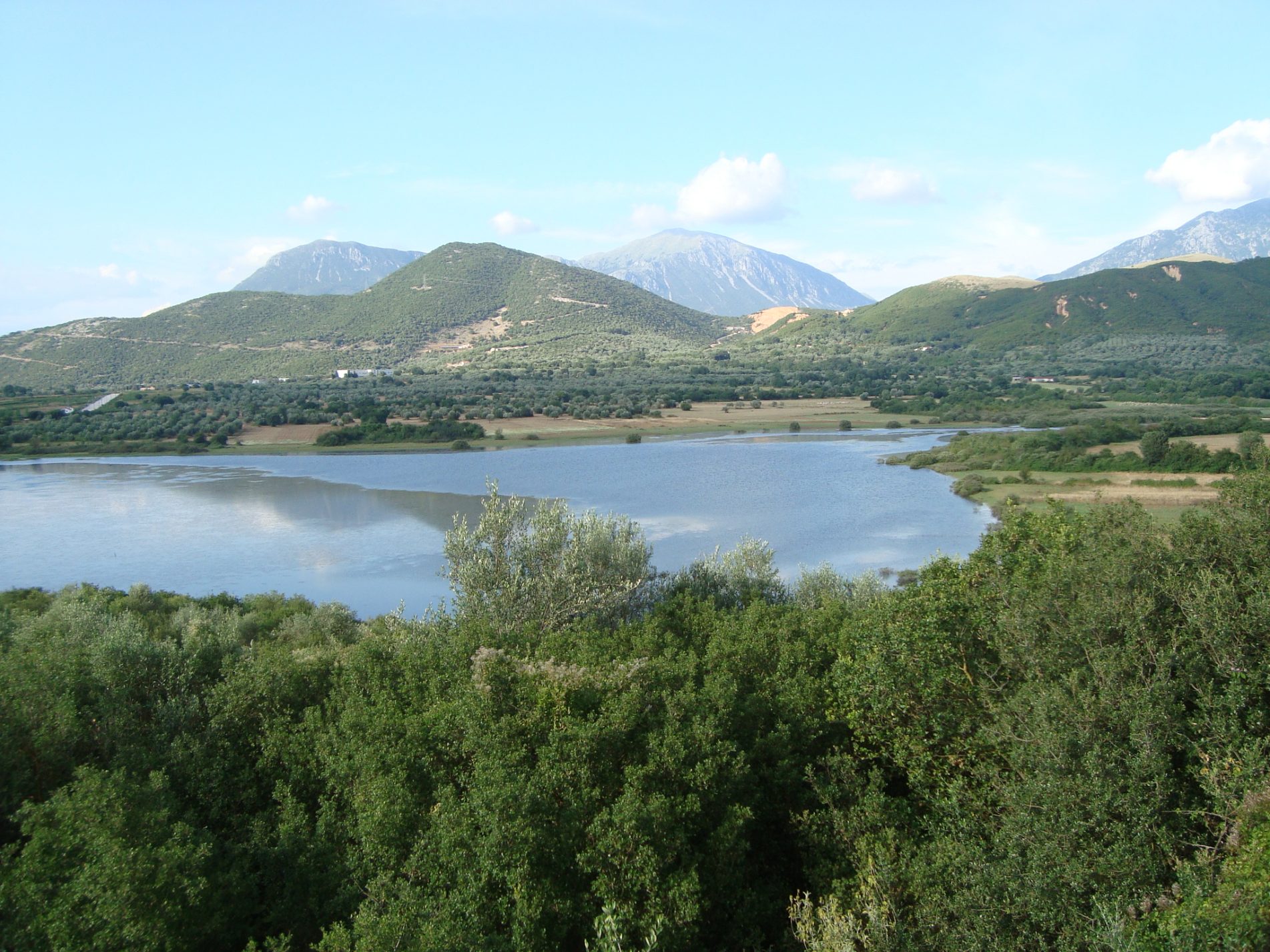 Θεσπρωτία: Στέρεψε εντελώς η λίμνη Προντάνη λόγω της λειψυδρίας – Δείτε βίντεο