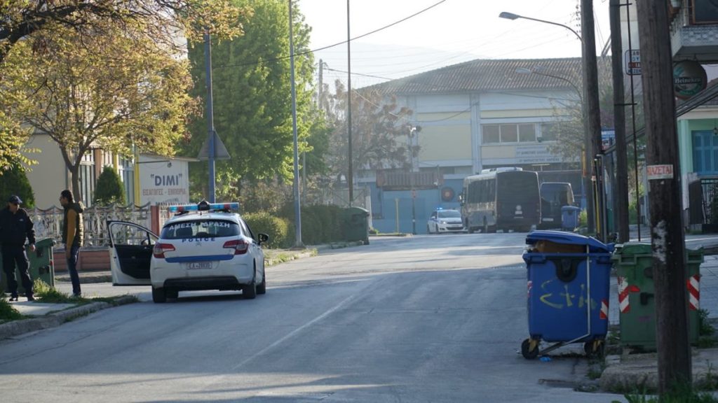 Ανησυχία σε χωριά της Λάρισας: Ακούστηκαν αρκετοί πυροβολισμοί – Σφαίρες βρέθηκαν σε βεράντες και ταράτσες